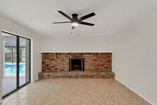 2102 Country Meadows Pl, Sarasota, FL 34235 - Photo 20