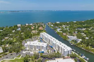 1709 N Tamiami Trl, Sarasota, FL 34234 - Photo 4