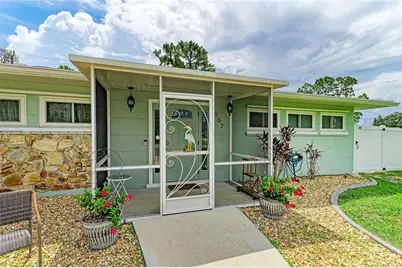 557 Reading Street NW, Port Charlotte, FL 33952 - Photo 4