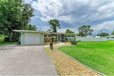 557 Reading Street NW, Port Charlotte, FL 33952 - Photo 2