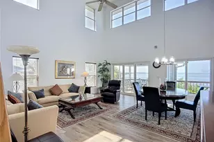 2424 69th Ave W, Bradenton, FL 34207 - Photo 2