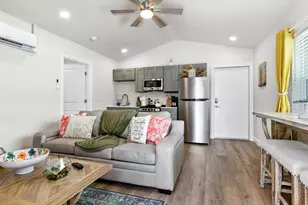 544 Canal Rd, Sarasota, FL 34242 - Photo 12