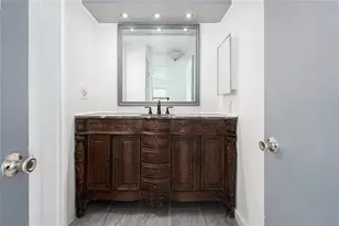 6710 36th Ave E, Palmetto, FL 34221 - Photo 12