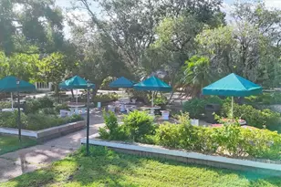 5662 Long Common Cir, Sarasota, FL 34235 - Photo 74