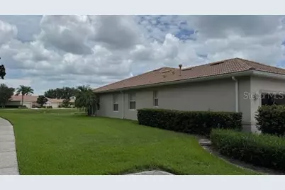 8228 Simpson Falls Court, Sarasota, FL 34243 - Photo 16