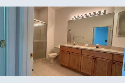 8228 Simpson Falls Court, Sarasota, FL 34243 - Photo 14