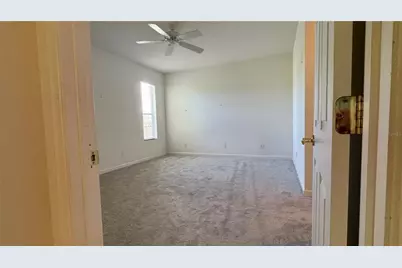 8228 Simpson Falls Court, Sarasota, FL 34243 - Photo 12