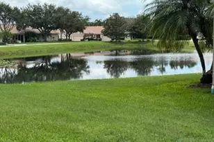 8228 Simpson Falls Ct, Sarasota, FL 34243 - Photo 4