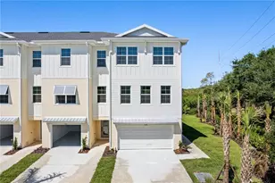 7398 Marathon Dr, Seminole, FL 33777 - Photo 2