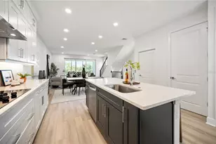 7398 Marathon Dr, Seminole, FL 33777 - Photo 12
