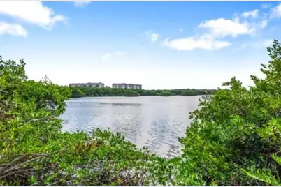 7366 Marathon Drive, Seminole, FL 33777 - Photo 12