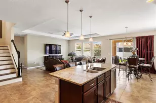 3039 Oriole Dr, Sarasota, FL 34243 - Photo 12