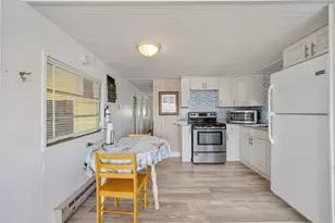 2312 17th St Ct W, Bradenton, FL 34205 - Photo 8