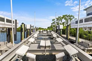 3576 Fair Oaks Way, Longboat Key, FL 34228 - Photo 38