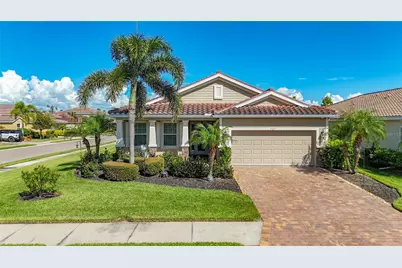 2807 Oriole Drive, Sarasota, FL 34243 - Photo 2