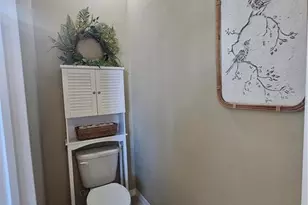 2807 Oriole Dr, Sarasota, FL 34243 - Photo 28