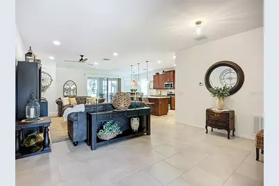 2807 Oriole Drive, Sarasota, FL 34243 - Photo 18