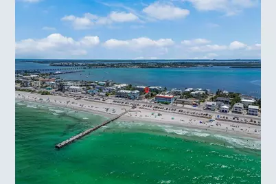 104 10th Street S, Bradenton Beach, FL 34217 - Photo 16