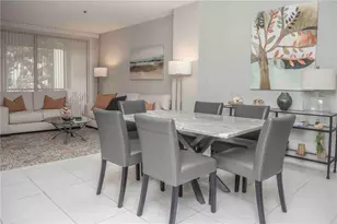 1922 Harbourside Dr, Longboat Key, FL 34228 - Photo 6