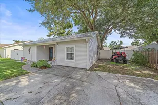 3950 Vana Dr, Sarasota, FL 34241 - Photo 2