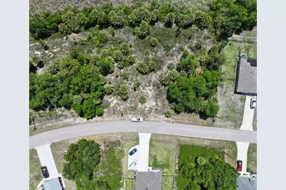 Casco Cir, North Port, FL 34288 - Photo 2