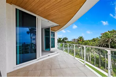 2251 Gulf Of Mexico Drive #301, Longboat Key, FL 34228 - Photo 32