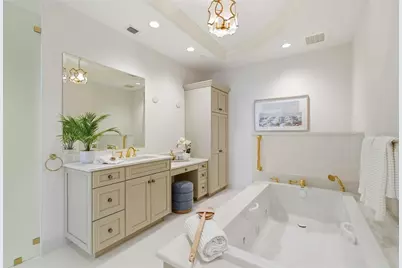 2251 Gulf Of Mexico Drive #301, Longboat Key, FL 34228 - Photo 52