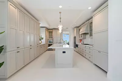 2251 Gulf Of Mexico Drive #301, Longboat Key, FL 34228 - Photo 34