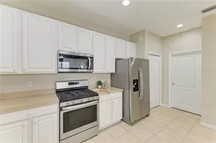 7039 Woodmore Terrace, Lakewood Ranch, FL 34202 - Photo 18