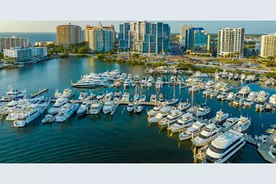 400 Golden Gate Point #31, Sarasota, FL 34236 - Photo 38