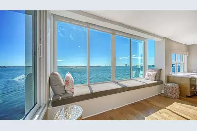 400 Golden Gate Point #31, Sarasota, FL 34236 - Photo 4