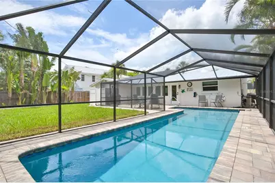 211 Island Circle, Sarasota, FL 34242 - Photo 32