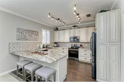 3911 91st Avenue E, Parrish, FL 34219 - Photo 6