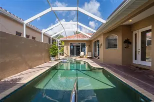 303 9th Ave E, Palmetto, FL 34221 - Photo 6