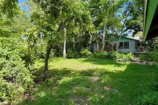 1109 Patterson Dr, Sarasota, FL 34234 - Photo 18