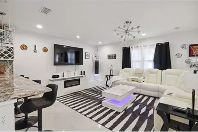 6917 22nd Street W, Bradenton, FL 34207 - Photo 12