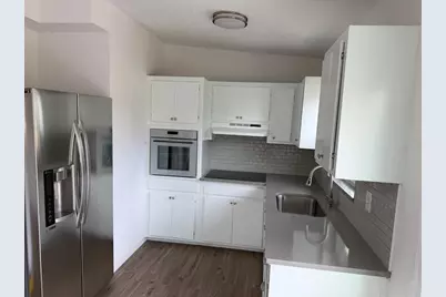 3307 36th Avenue W, Bradenton, FL 34205 - Photo 8