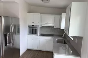 3307 36th Ave W, Bradenton, FL 34205 - Photo 8