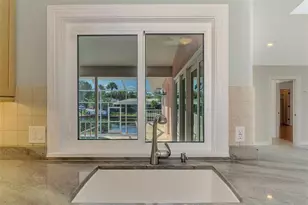 1236 Port Ln, Sarasota, FL 34242 - Photo 28