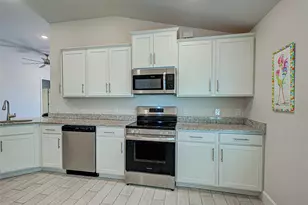 2551 Averland Loop, North Port, FL 34287 - Photo 14