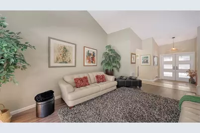 3931 Torrey Pines Boulevard, Sarasota, FL 34238 - Photo 4