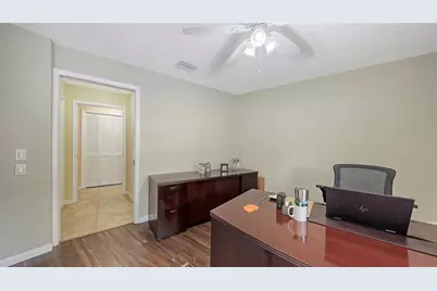 3931 Torrey Pines Boulevard, Sarasota, FL 34238 - Photo 18