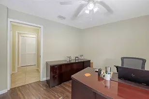 3931 Torrey Pines Blvd, Sarasota, FL 34238 - Photo 18