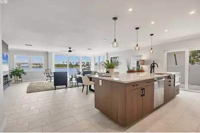 226 Golden Gate Point #12, Sarasota, FL 34236 - Photo 24