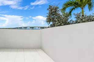 226 Golden Gate Point, Sarasota, FL 34236 - Photo 38