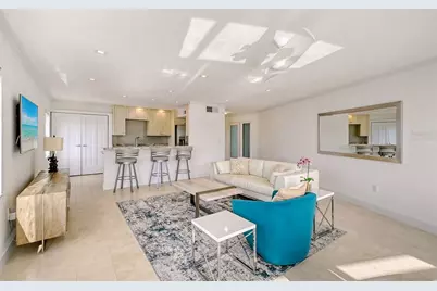 660 Golden Gate Point #32, Sarasota, FL 34236 - Photo 14