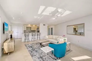 660 Golden Gate Point, Sarasota, FL 34236 - Photo 14