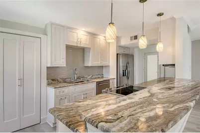 660 Golden Gate Point #32, Sarasota, FL 34236 - Photo 18