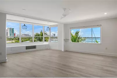660 Golden Gate Point #32, Sarasota, FL 34236 - Photo 16