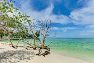 22 Sandy Cove Rd, Sarasota, FL 34242 - Photo 32